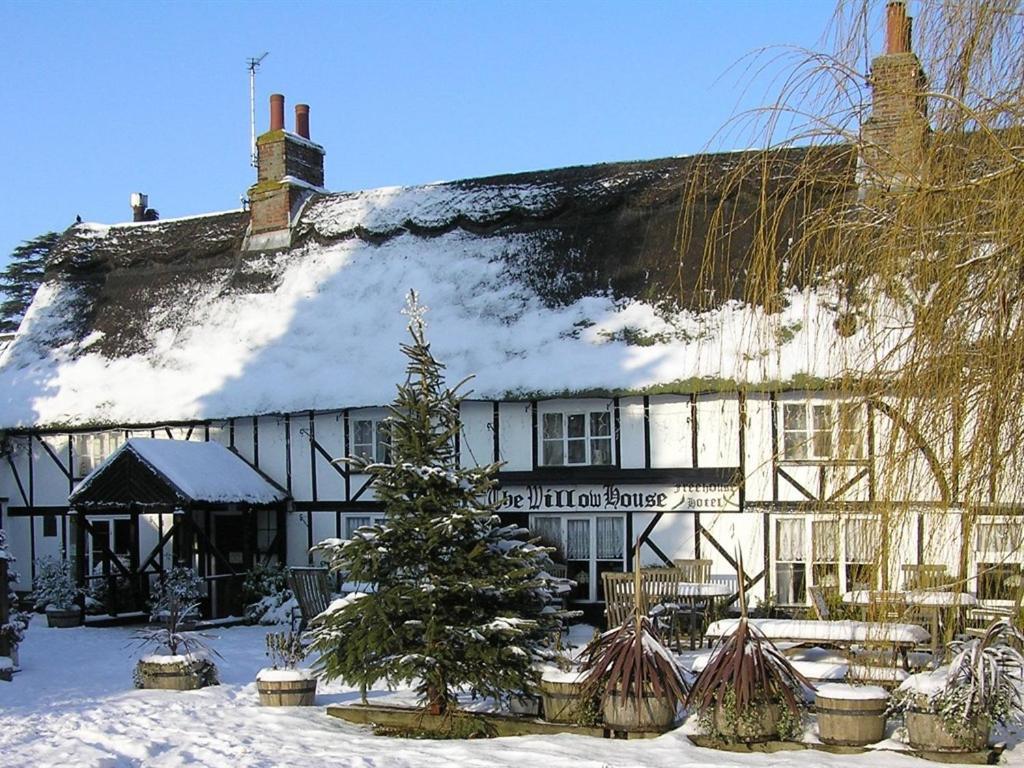 The Willow House Watton Екстериор снимка
